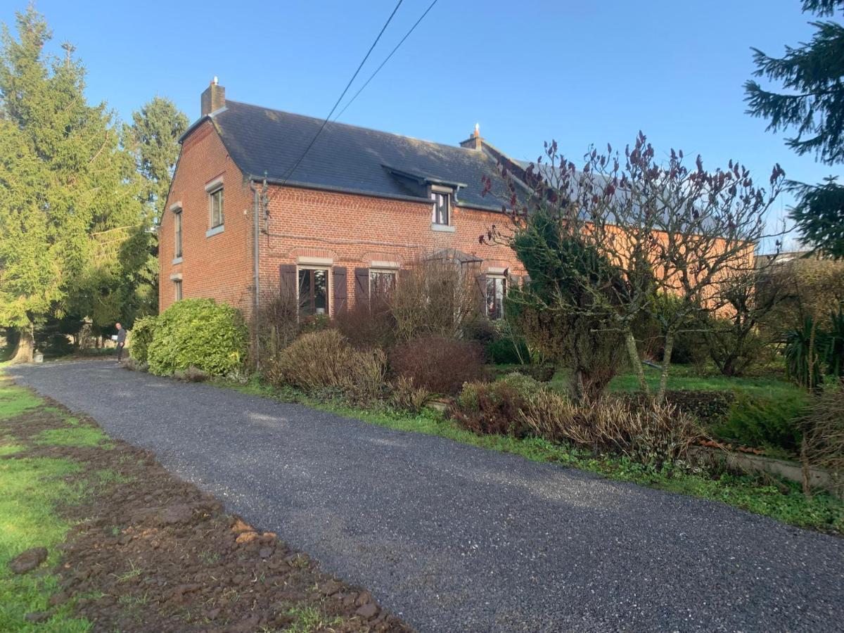 Aux Fines Bulles Gite Et Chambres D Hotes Neuve-Maison Exterior photo