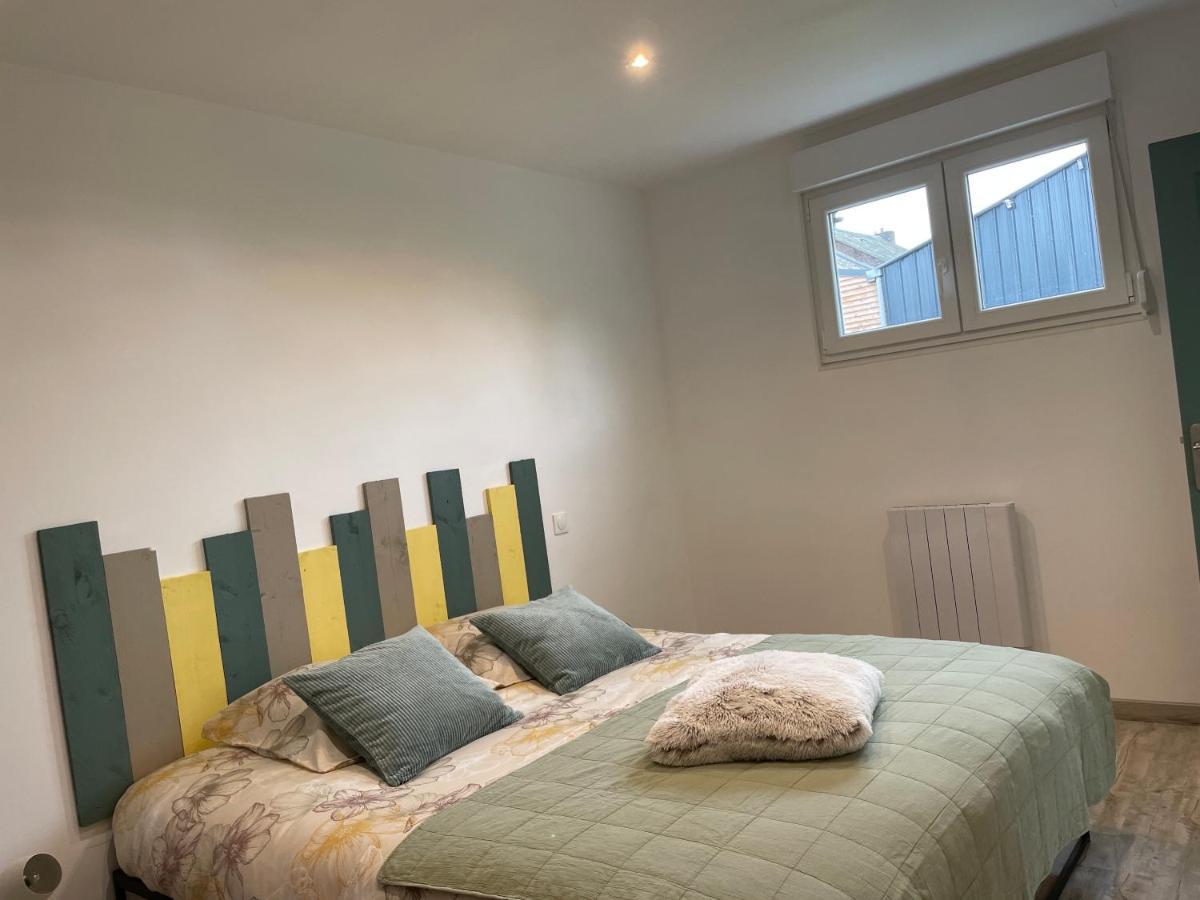 Aux Fines Bulles Gite Et Chambres D Hotes Neuve-Maison Exterior photo